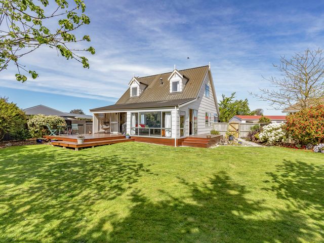 24 Cowes Street Avondale