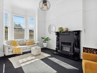 photo property thumbnail