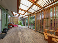 photo property thumbnail