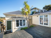 photo property thumbnail