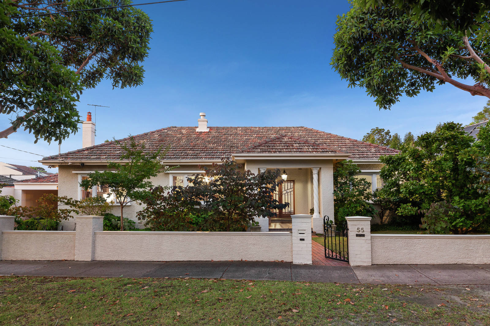 55 Elwood Street, Brighton 4 Bed House Private Sale