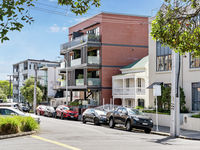 photo property thumbnail