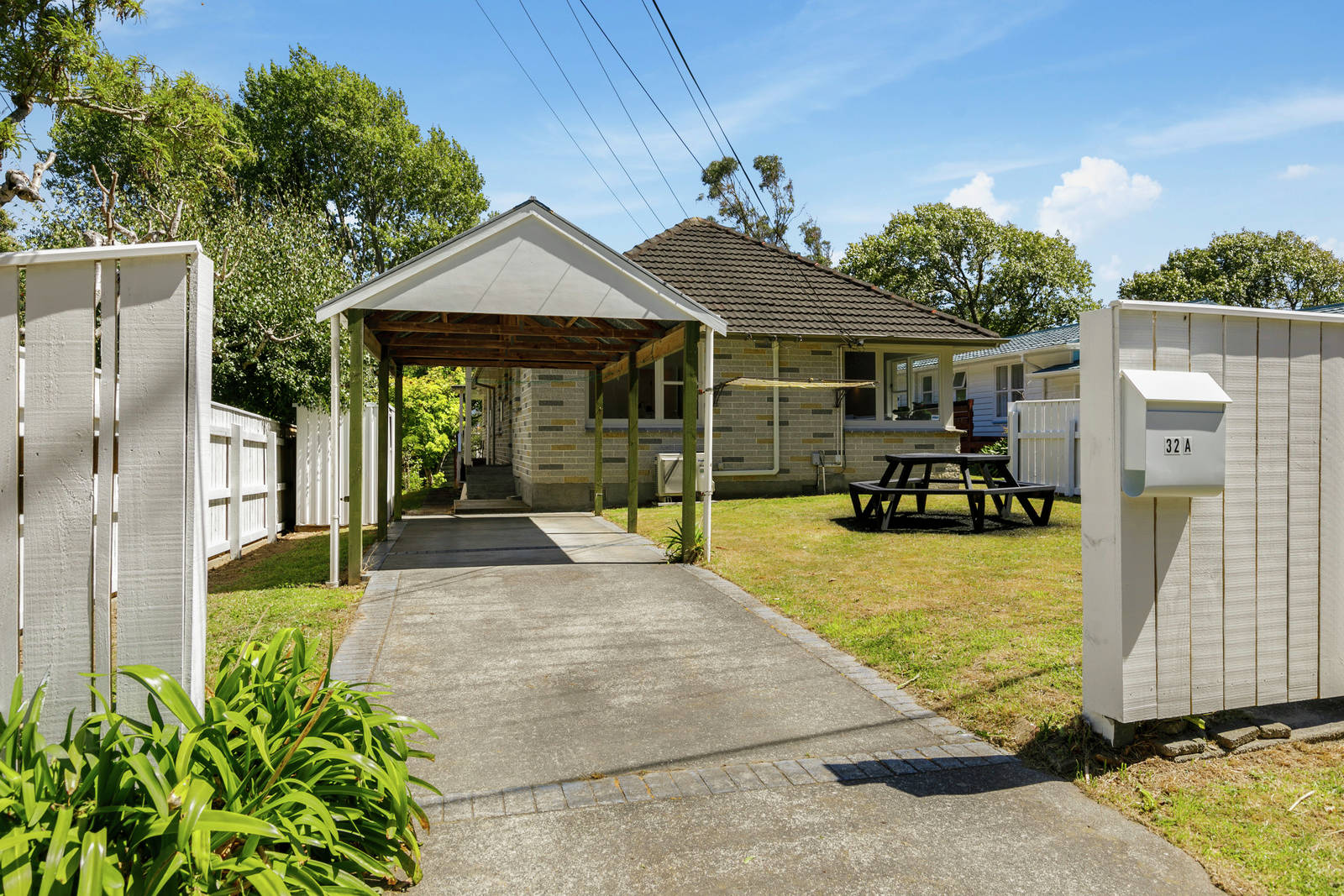 32a Parnell Street, Lower Hutt 2 Bed House Deadline Sale
