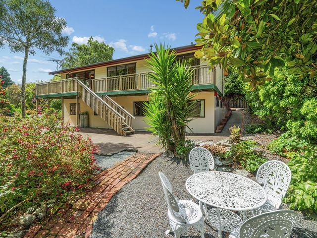 26 Avian Crescent Blue Mountains