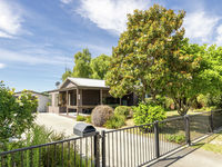 photo property thumbnail