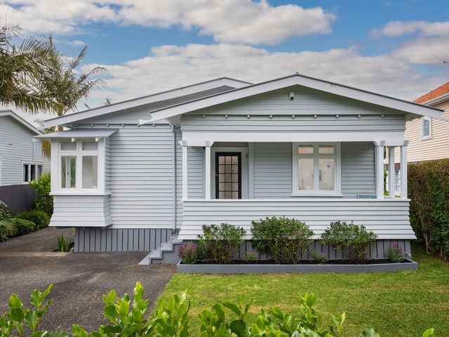 7 Mark Road Mount Albert