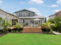 photo property thumbnail