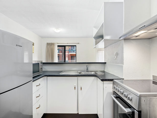 15/255 Hindley Street Adelaide