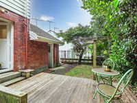 photo property thumbnail