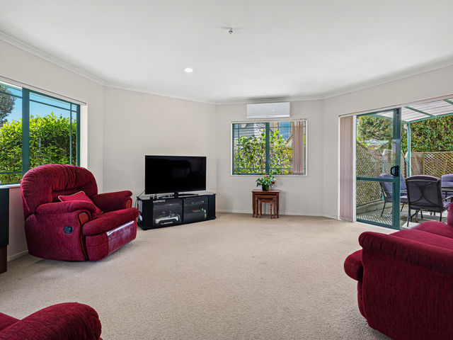 7 Lushington Place Huntington Park
