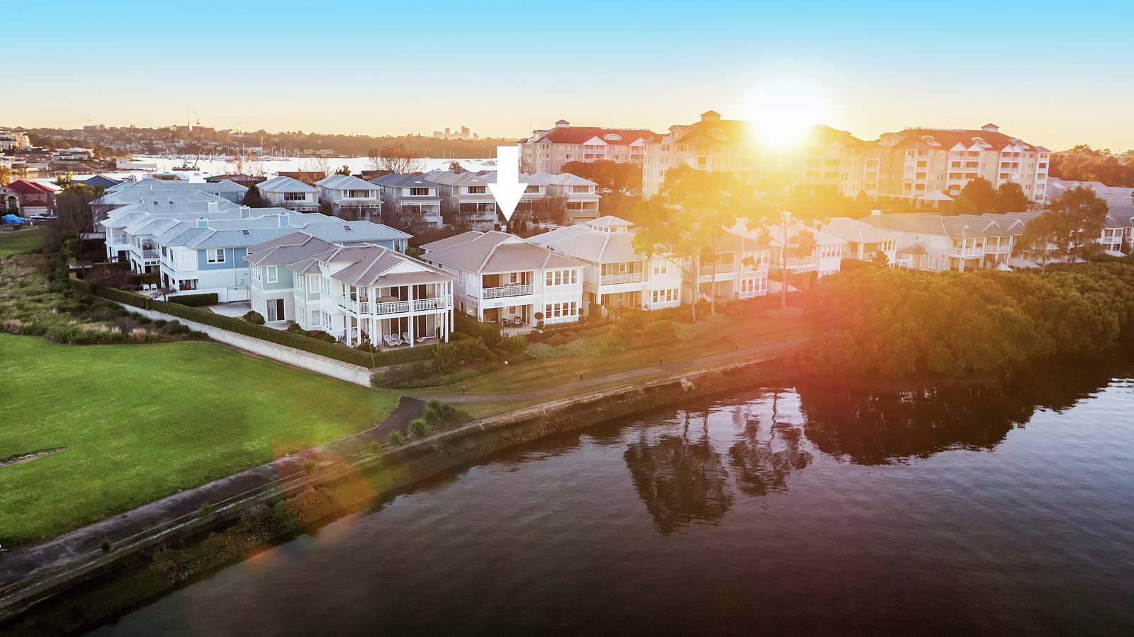 27 Jacaranda Drive, Cabarita 5 Bed House For Sale