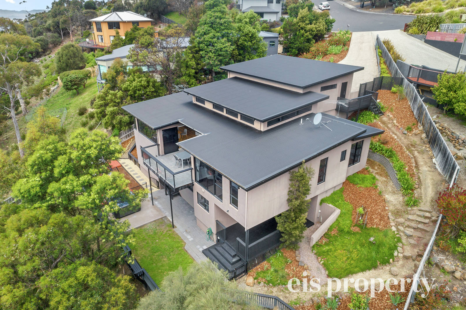 125 Woodcutters Road, Tolmans Hill 4 Bed House For Sale