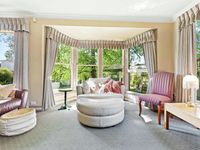 photo property thumbnail