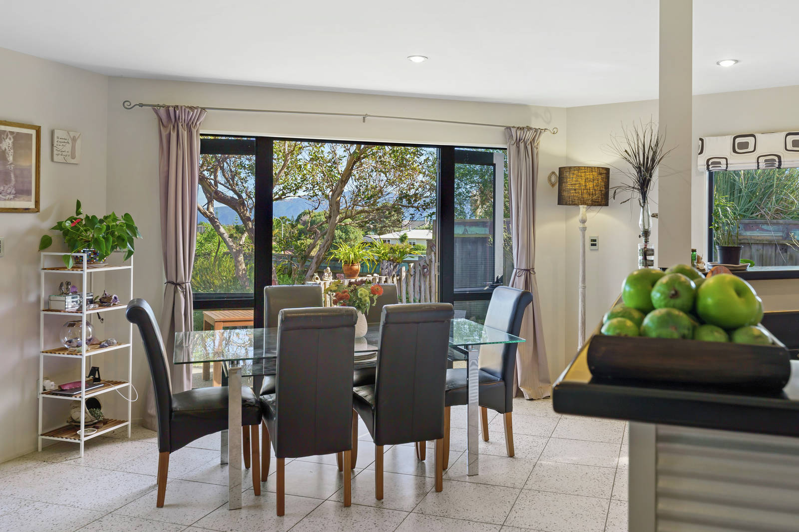 4 Flaxmere Street, Waikanae Beach 3 Bed House Private Sale