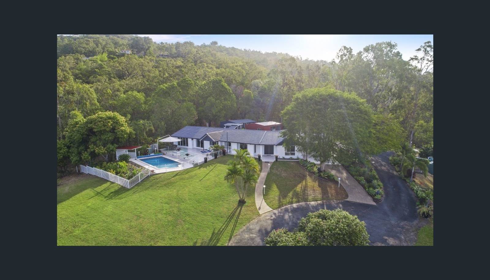 16 Glenrowan Drive, Tallai 5 Bed House For Sale