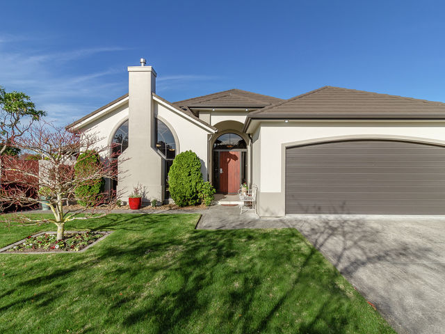 4 Merlot Drive Greenmeadows