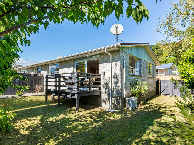 1/3 Garnet Grove Birchville
