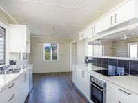 photo property thumbnail