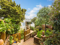 photo property thumbnail