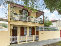 photo property thumbnail