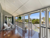 photo property thumbnail