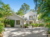 photo property thumbnail