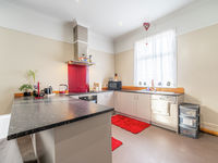 photo property thumbnail