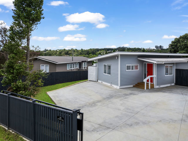 40 Lawrence Crescent Hill Park