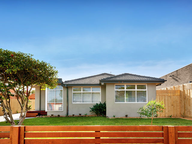 1/3 Dooga Street Clayton