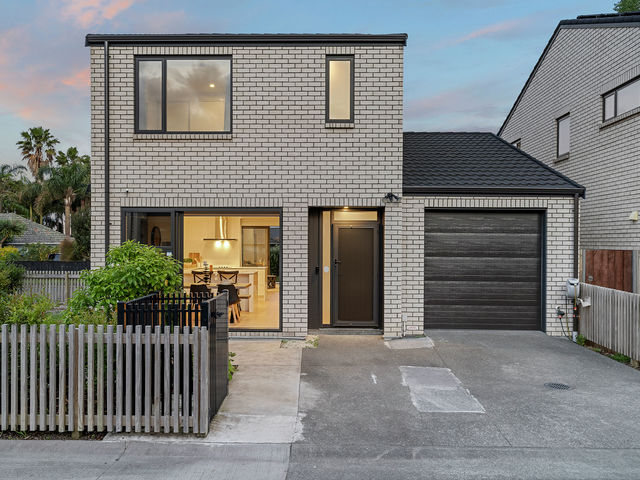 6 Sollum Road Panmure