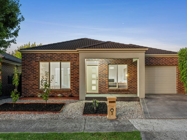 3 Gardense Parade South Morang
