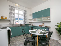 photo property thumbnail