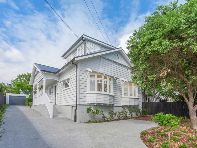 19 Cambourne Road Sandringham