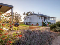photo property thumbnail