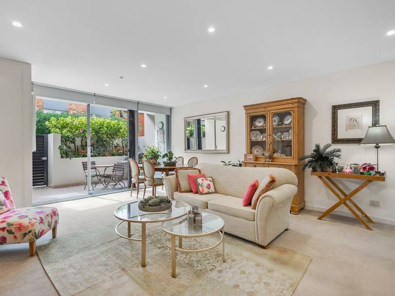 4G/732 Military Road Mosman