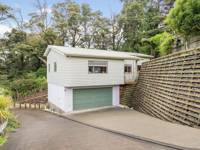 35a Forest Road Pinehaven 