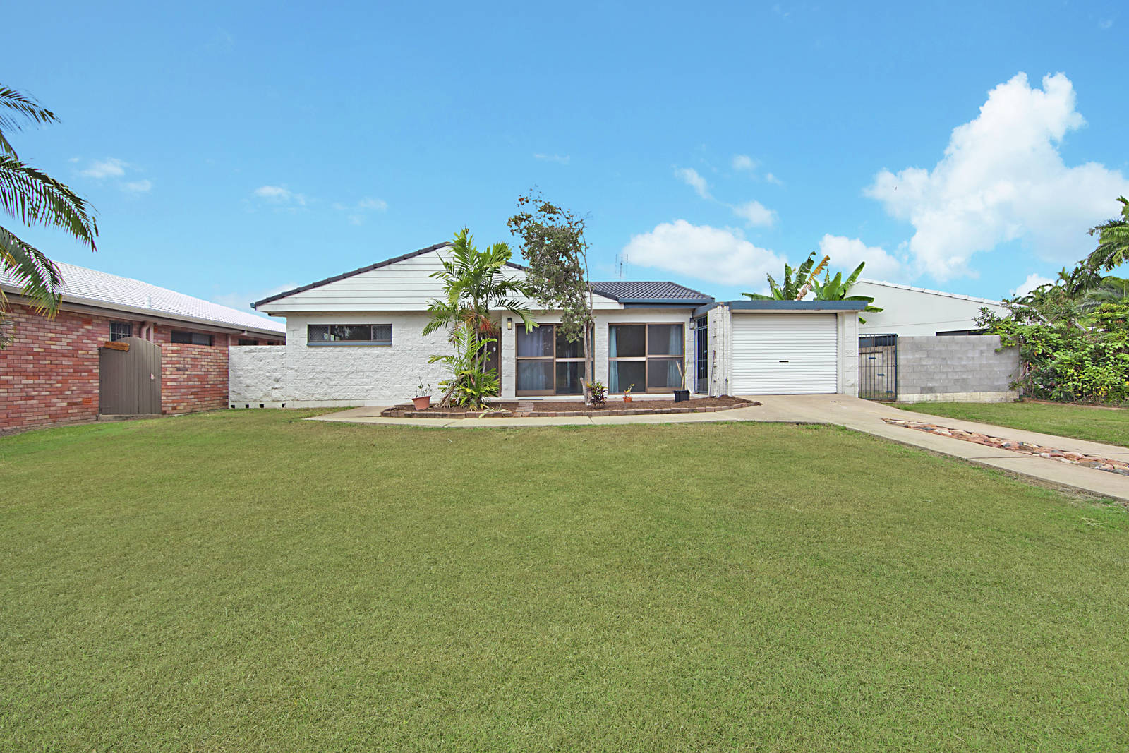 49 Marabou Drive, Annandale 3 Bed House For Sale