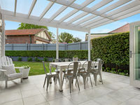 photo property thumbnail