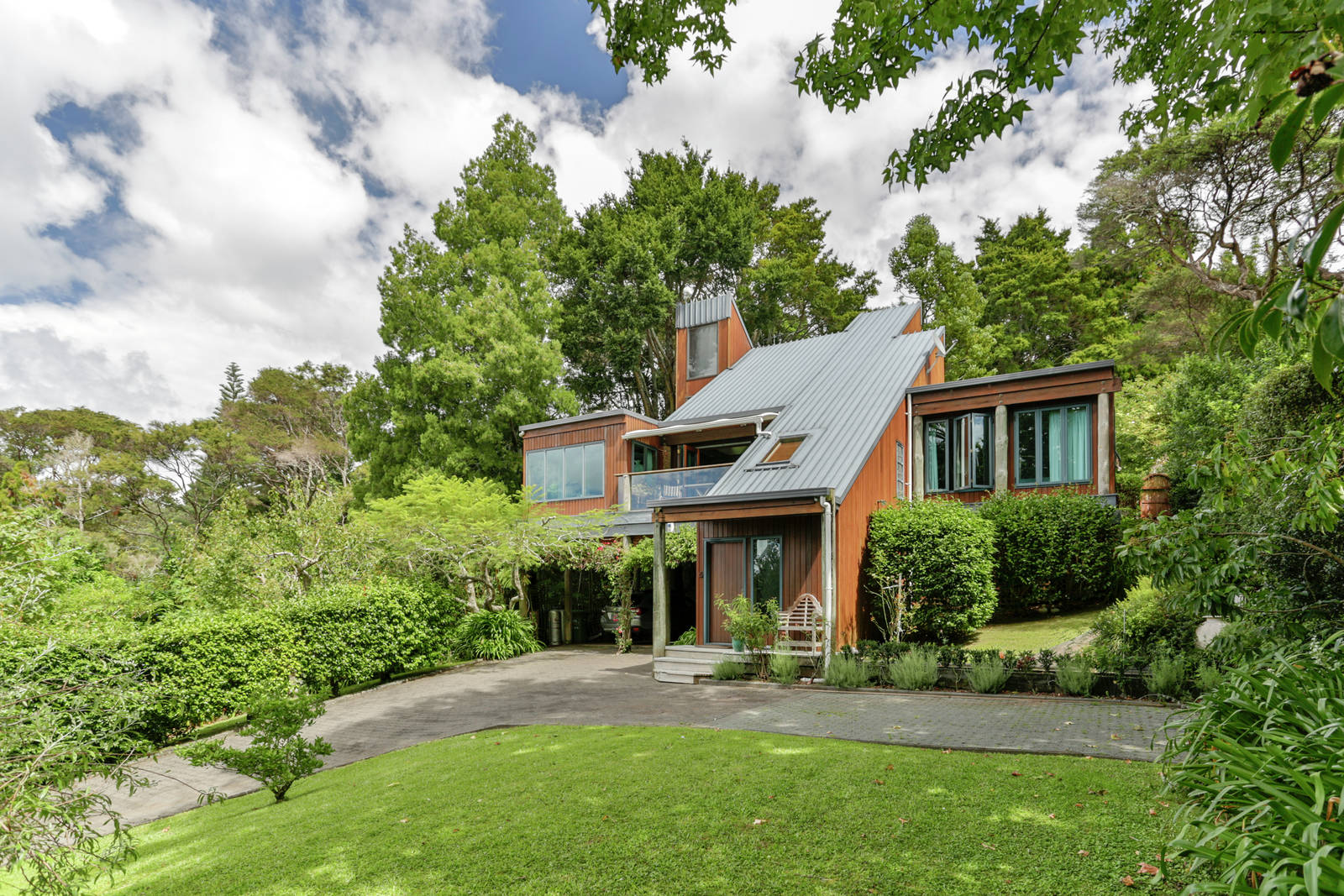 777 South Titirangi Road, Titirangi 4 Bed House Auction