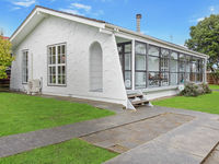 photo property thumbnail