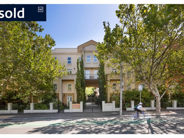 22/117-121 Rathdowne Street Carlton