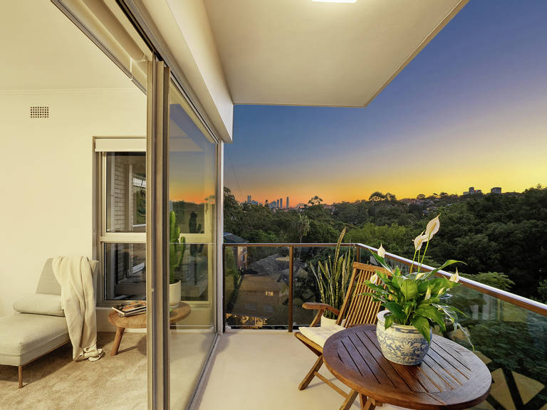 8/16 Avenue Road Mosman