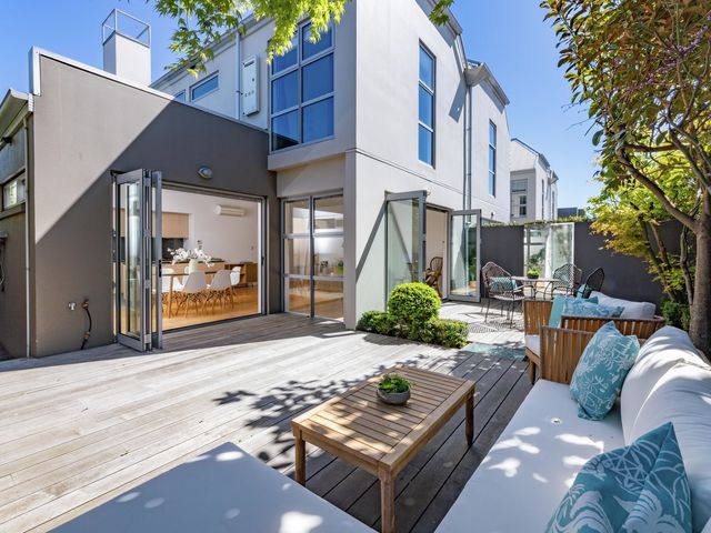 26 Rhodes Street Merivale