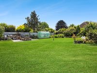 photo property thumbnail