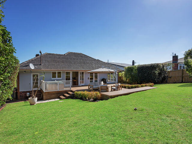 75 Mount Royal Avenue Mount Albert