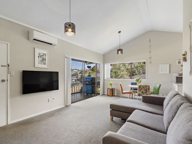 1/7 Newstead Avenue Browns Bay