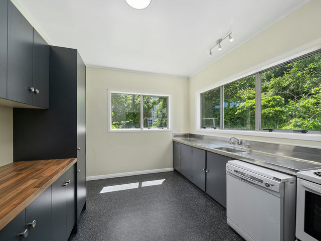 57 Hamilton Road Hataitai