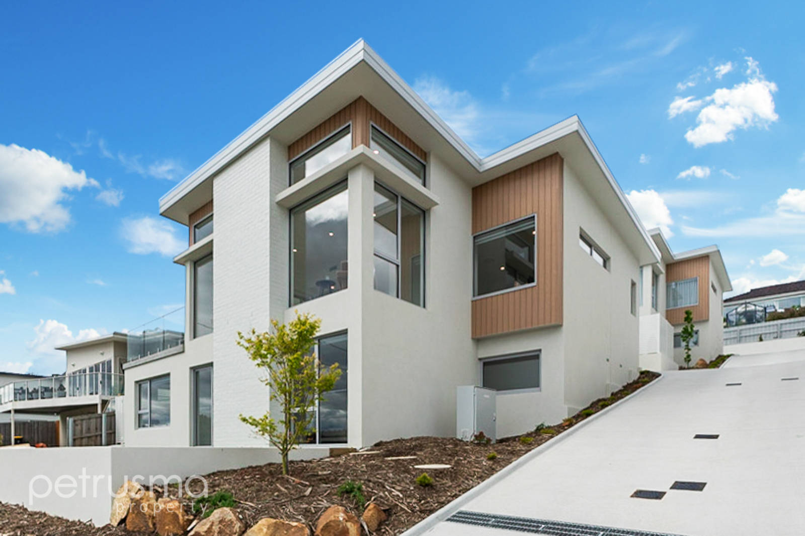 1/64 Kaoota Road, Rose Bay 3 Bed House For Sale