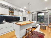 photo property thumbnail