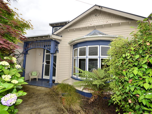 53 Pacific Street Roslyn